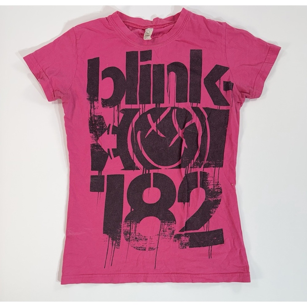 Blink-182 Pink Logo Graphic Women's Small Y2K Pop Punk Band T Shirt